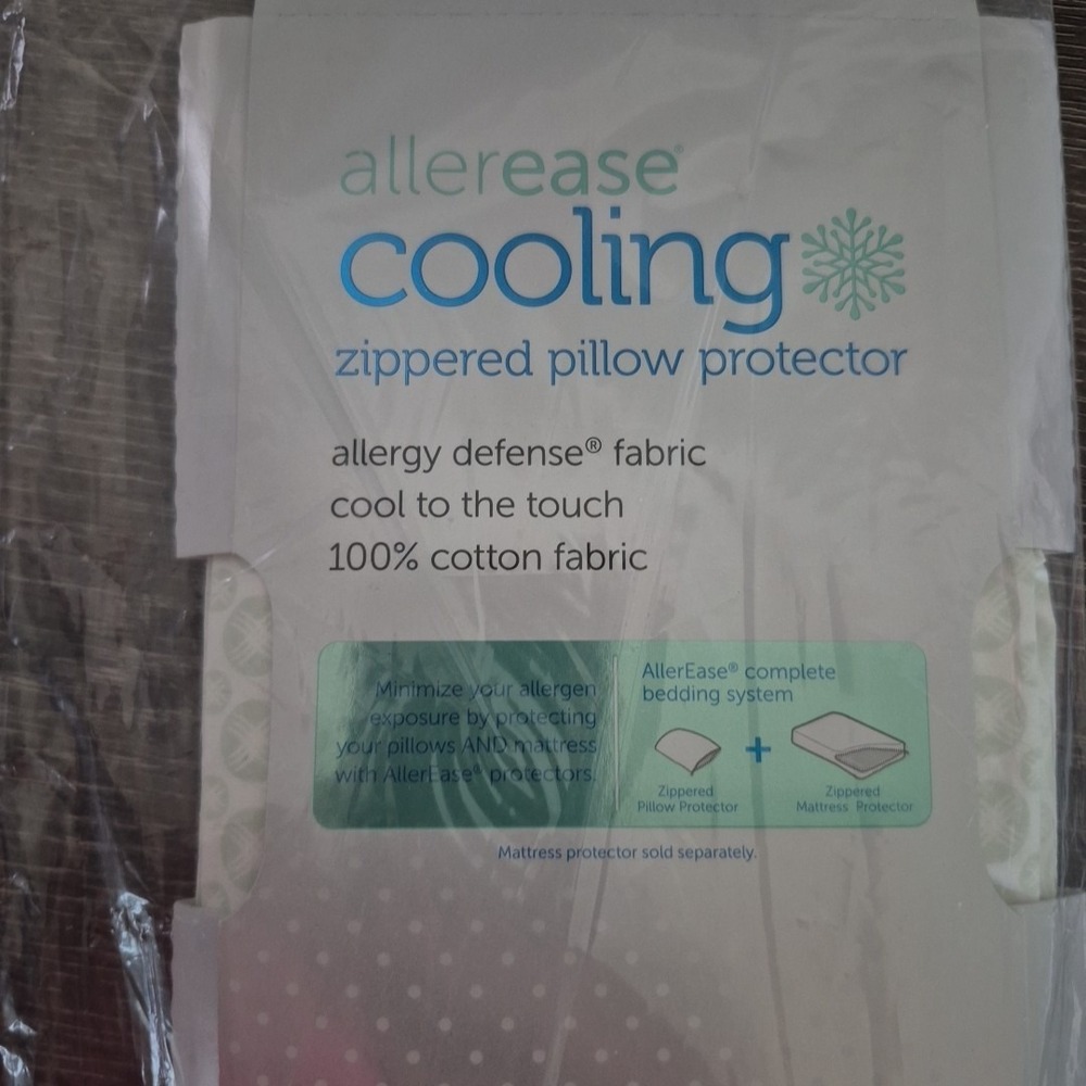 Allerease Zippered Pillow Protector - Cooling S/Q Allergy Defense- 3 Pack Sealed - Picture 6 of 8